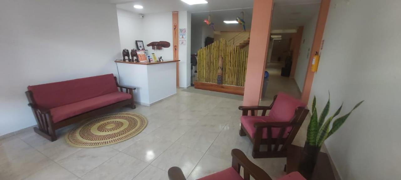 Tapir Hotel Leticia Exterior foto